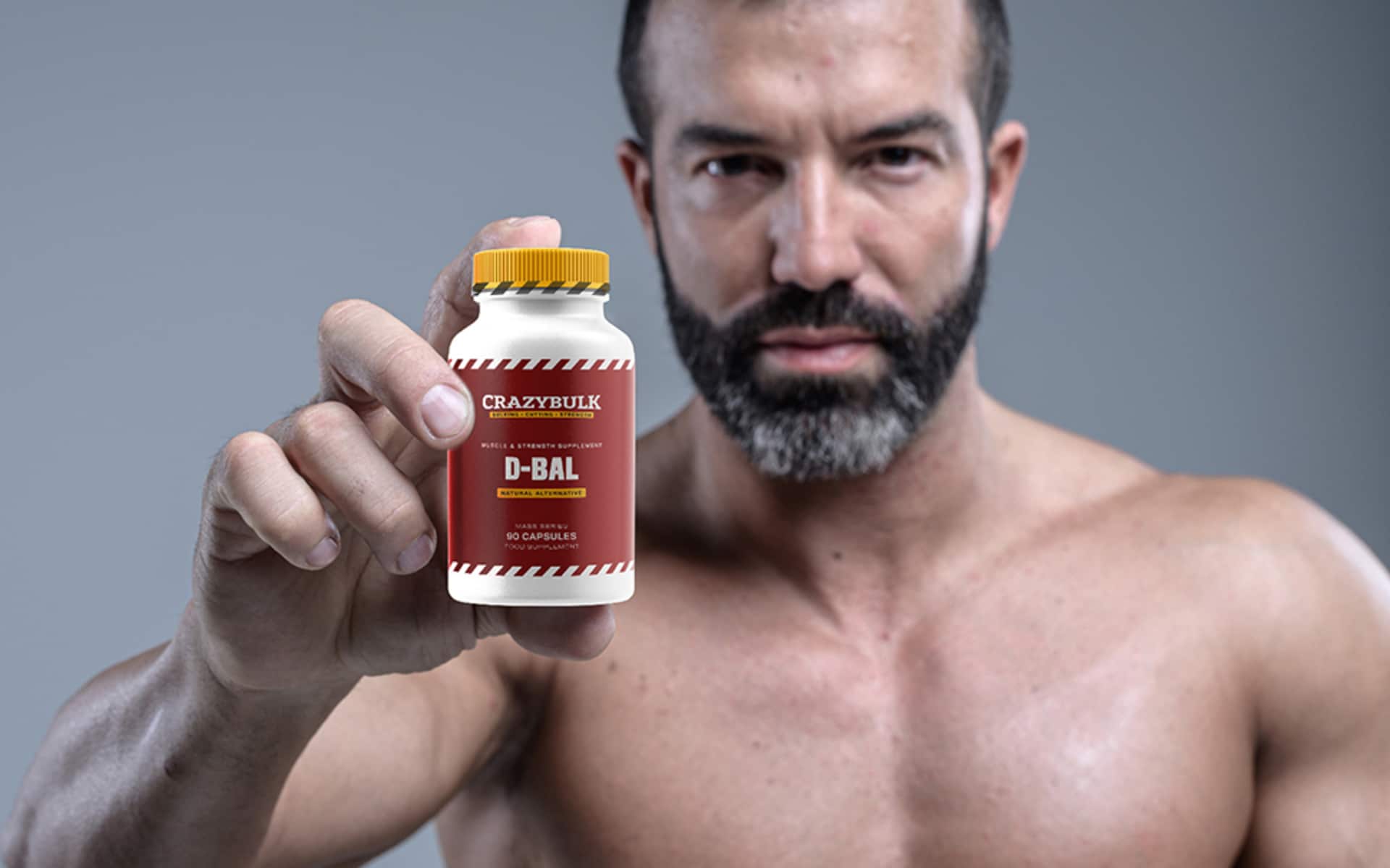 compléments naturels : flacons de compléments alimentaires pour musculation
